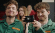 Heiko Lochmann, Roman Lochmann (v.l.n.r.) in "Kartoffelsalat 3 - Das Musical" (2019); Quelle: Take 25 Pictures, DFF 