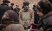 Nahuel Pérez Biscayart (Mitte) in "Persischstunden" (2020); Quelle: Alamode Filmverleih, DFF, © Alamode Film