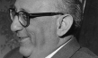 Robert Siodmak am 7. Februar 1958 bei dem Empfang zur Premiere von "Nachts, wenn der Teufel kam" im Hotel Atlantik, Hamburg
