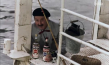 Screenshot aus "PICON Aperitifgetränk 6?/5 ['Angler am Seine-Ufer']" (196?); Quelle: DFF