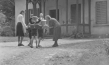 Screenshot aus "Privatfilm Familie Schnabel 1943" (1943); Quelle: SLUB Dresden, © SLUB Dresden, Filmverband Sachsen (Dresden), Hirsch Film (Dresden)
