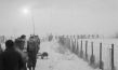 Screenshot aus "Pimpfe erleben den Grenzlandwinter" (1937); Quelle: SLUB Dresden, © SLUB Dresden, Filmverband Sachsen (Dresden), Hirsch Film (Dresden)