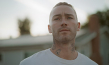 Jake McLaughlin in "Home" (2020); Quelle: Weltkino Filmverleih, DFF, © Augenschein Filmproduktion GmbH, Frank Griebe