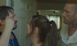 James Jordan, Aisling Franciosi, Jake McLaughlin (v.l.n.r.) in "Home" (2020); Quelle: Weltkino Filmverleih, DFF, © Augenschein Filmproduktion GmbH, Frank Griebe