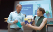 Christian Lindner, Clara Mayer (v.l.n.r.) in "Aufschrei der Jugend" (2020); Quelle: W-film, DFF, © W-film, rbb