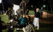 Karoline Herfurth (2.v.r.) bei den Dreharbeiten zu "Wunderschön" (2020); Quelle: Warner Bros. Pictures Germany, DFF, © 2021 Warner Bros. Entertainment