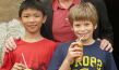Marco Yuan, Peter Simonischek, Kaspar Simonischek (v.l.n.r.) bei den Dreharbeiten zu "Mozart in China" (2008)