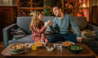 Romy Schroeder, Frederick Lau (v.l.n.r.) in "Wolke unterm Dach" (2022), Quelle: Warner Bros. Pictures Germany, DFF, © 2022 Pantaleon Films GmbH, Warner Bros. Entertainment GmbH