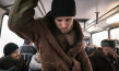 Semjon Sersin (vorne) in "Petrov's Flu - Petrow hat Fieber" (2021)