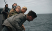Alexandra Gjerpen (2.v.v.) in "War Sailor" (2022)