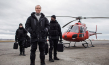 Iain Glen (vorne) in "Gletschergrab" (2023)
