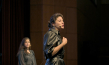 Sara Mardini (rechts) in "Sara Mardini - Gegen den Strom" (2023)