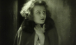Screenshot mit Mary Johnson aus "Dagfin" (1926)