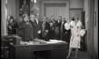Screenshot mit Ellen Richter (rechts) aus "Moral" (1927)