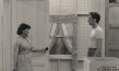 Hong Chau, Adrien Brody (v.l.n.r.) in "Asteroid City" (2023)