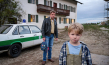 Sebastian Bezzel, Carlos Bliesath (v.l.n.r.) in "Rehragout-Rendezvous" (2023)