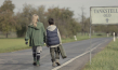 Lotte Engels, Miran Selcuk (v.l.n.r.) in "Kannawoniwasein!" (2023)