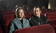 Alma Pöysti, Jussi Vatanen (v.l.n.r.) in "Fallende Blätter" (2023)