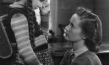 Catja Görna (hinten), Eva Rimski (rechts) in "Bürgermeister Anna" (1950)