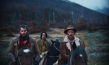 Mark Stanley, Camilo Arancibia, Benjamin Westfall (v.l.n.r.) in "Colonos" (2023)