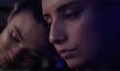Jasmin Mokhtare (rechts) in "Bitter" (2023)