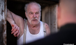 Andreas Pegler (links) in "Hundswut" (2024)