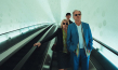 Corinna Harfouch, Uwe Ochsenknecht (vorne v.l.n.r.), Henning Peker (hinten) in "Die Ironie des Lebens" (2024)