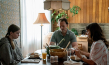 Summer H. Howell, Greg Bryk, Michelle Monteith (v.l.n.r.) in "Spirit in the Blood" (2024)