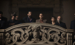 Mehdi Nebbou (4.v.l.), Kenda Hmeidan (3.v.r.), Hiyam Abbas (2.v.r.) in "Kein Tier. So Wild." (2025)