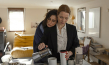 Nora Tschirner, Karoline Herfurth (v.l.n.r.) in "Wunderschöner" (2025)