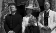 Burghart Klaußner, Ursina Lardi, Ulrich Tukur (hinten, v.l.n.r.) in "Das weiße Band - Eine deutsche Kindergeschichte" (2009)