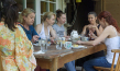 Agnes Thi Mai, Ute Meisenheimer, Helena Sattler, Amelie Köder, Lenka Arnold, Antje Nikola Mönning (v.l.n.r.) in "Überall gibt es ein Hausen" (2024)