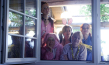 Amelie Köder, Mira Gittner, Agnes Thi Mai, Helena Sattler, Antje Nikola Mönning (v.l.n.r.) in "Überall gibt es ein Hausen" (2024)