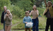 Michael Wittenborn, Hedi Kriegeskotte, Theo Kretschmer, Lilli Lacher, Jona Volkmann (v.l.n.r.) in "Grüße vom Mars" (2024)