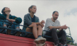 Luana Velis, Fee Zweipfennig, Christoph Bertram (v.l.n.r.) in "Raumteiler" (2024)