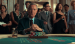 Alex Jennings (vorne), Tilda Swinton (rechts) in "Ballad of a Small Player" (2025)