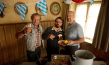 Max Schmidt, Daniel Christensen, Stephan Zinner (v.l.n.r.) in "Steckerlfischfiasko" (2026)