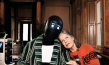 Josef Ellers, Angela Winkler (v.l.n.r.) in "Frau Winkler verlässt das Haus" (2026)