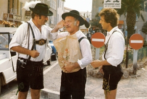 Drei Lederhosen in St. Tropez