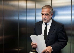 Luis Moreno Ocampo in "The International Criminal Court" (2012/13)