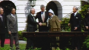 20 Handshakes for Peace, © Idioms Film & Rosa Luxemburg Stiftung