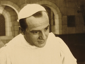Screenshot mit Franz W. Schröder-Schrom aus "Der Klosterjäger" (1920)