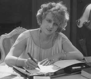 Mia May in "Die Liebesbriefe der Baronin von S." (1924)