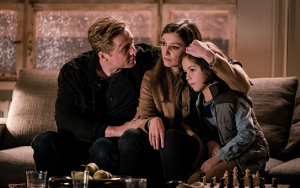 Matthias Schweighöfer, Alexandra Maria Lara, Franz Hagn (v.l.n.r.) in "You are Wanted" [Staffel 2] (2018);