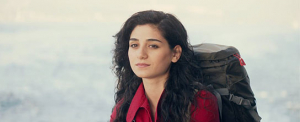 Sıtare Akbaş in "Ada" (2015); Quelle: Mirjam Orthen, © Neuesuper