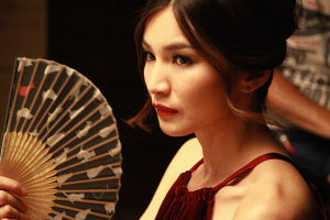 Gemma Chan in "Intrigo: In Liebe Agnes" (2019); Quelle: Twentieth Century Fox of Germany, DFF, © 2019 Twentieth Century Fox