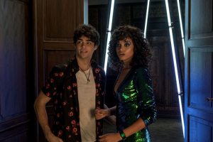 Noah Centino, Ella Balinska in "3 Engel für Charlie" (2019); Quelle: Sony Pictures Entertainment Deutschland, DFF, © 2019 Sony Pictures Entertainment Deutschland GmbH