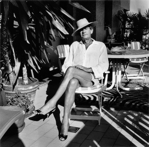 Helmut Newton, Monte Carlo, 1987 ("Helmut Newton – The Bad and the Beautiful", 2019); Quelle: Filmwelt Verleih, DFF, © Foto: Alice Springs, Helmut Newton Estate / Courtesy Helmut Newton Foundation