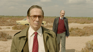 Alfredo Castro, Dario Grandinetti (v.l.n.r.) in "Rojo - Wenn alle schweigen, ist keiner unschuldig" (2018); Quelle: Cine Global Filmverleih, DFF