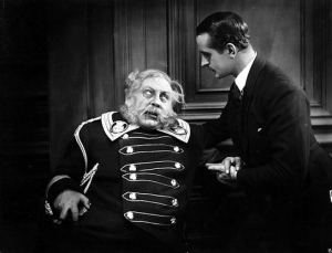 Emil Jannings, Hans Unterkircher (v.l.n.r.) in "Der letzte Mann" (1924)